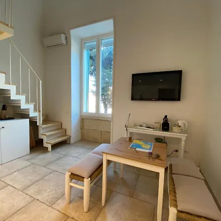 Bed & Breakfast Nina 3*