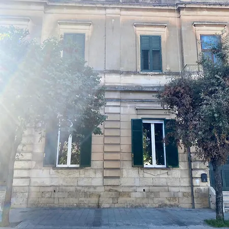 Nina Bed & Breakfast 3*